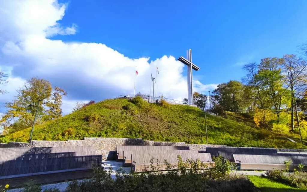 Ile schodów na Kamienną Górę w Gdyni? Sprawdź trudności i widoki